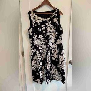 Floral Black and White Sleeveless Dress